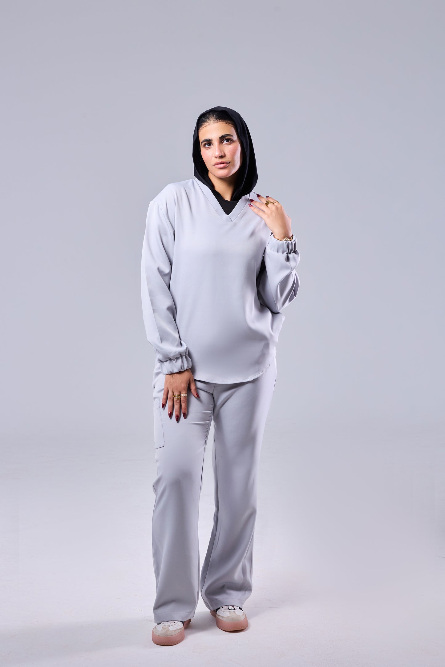 V NECK LONG SLEEVE SCRUB